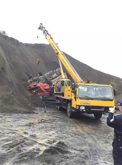 黔江区上犹道路救援